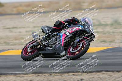 media/Jan-14-2023-SoCal Trackdays (Sat) [[497694156f]]/Turn 4 Set 2 (1030am)/